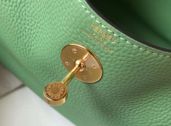 Replica Hermes Lindy Mini Bag In Vert Criquet Clemence Leather GHW