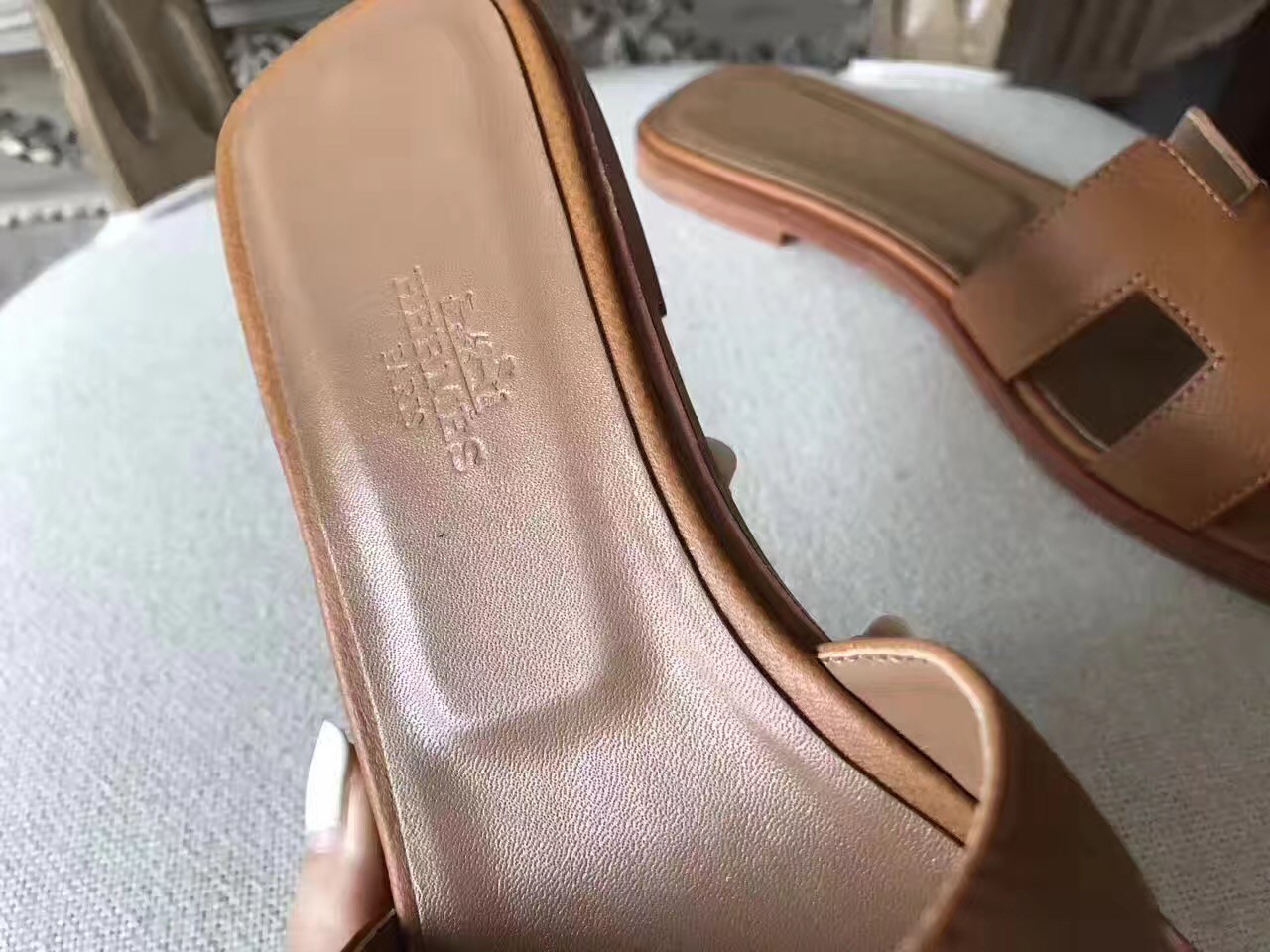 Cheap Fake Hermes Oran Sandals In Etoupe Epsom Leather Replica