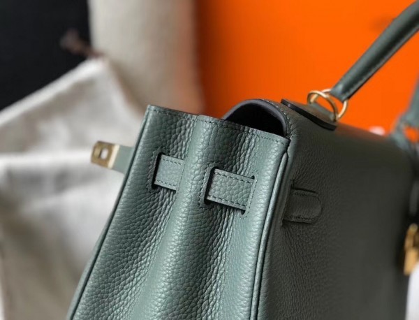 Replica Hermes Kelly 25cm Retourne Bag In Vert Amande Clemence Leather